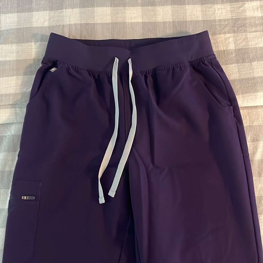 Figs Women’s Purple Jam Zamora Jogger Pants - Picture 2 of 3